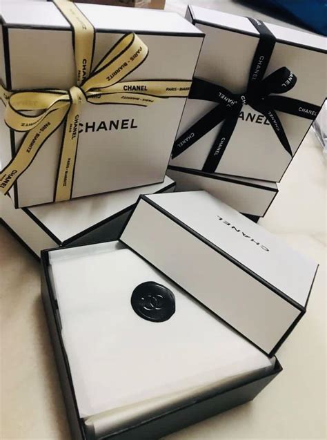 chanel gift box set|chanel empty boxes.